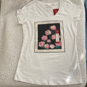 GUESS Lily Floral Tee